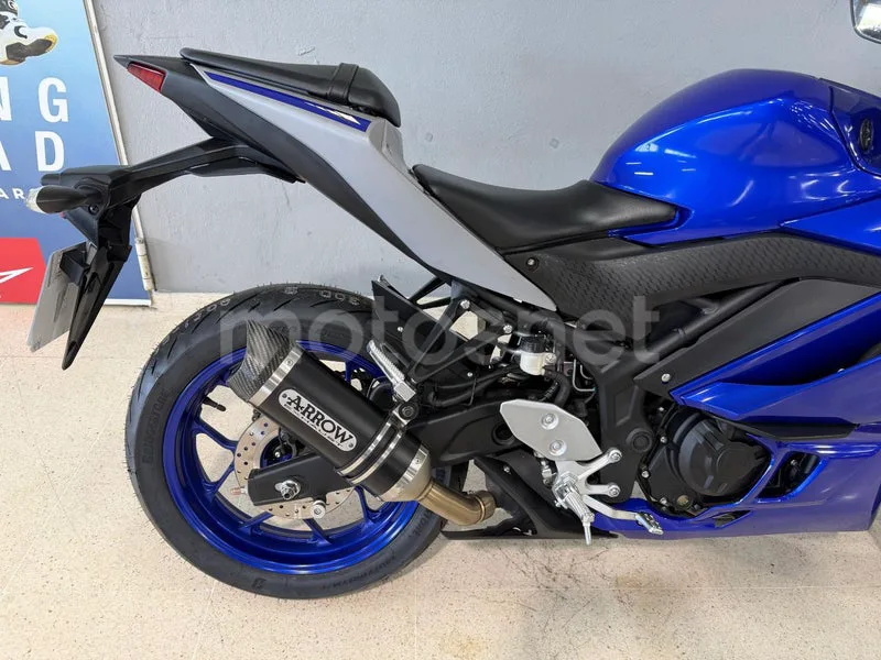Yamaha YZF-R3 - Vista 7