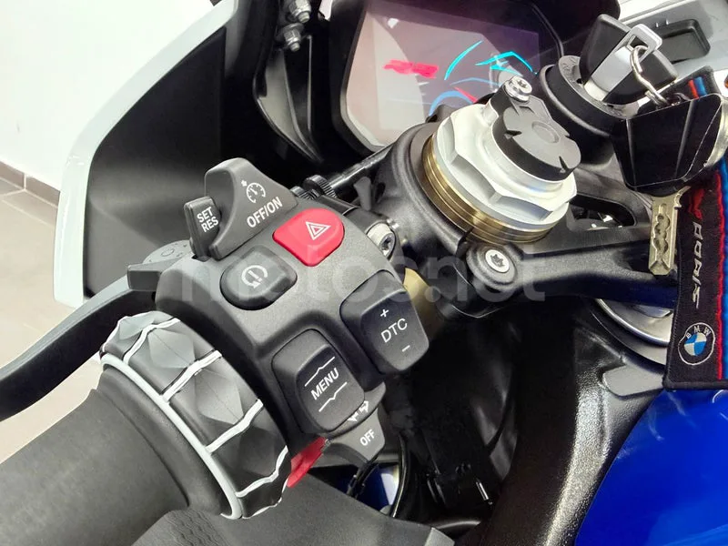 BMW S 1000 RR - Vista 18