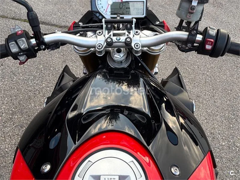 BMW S 1000 R - Vista 7