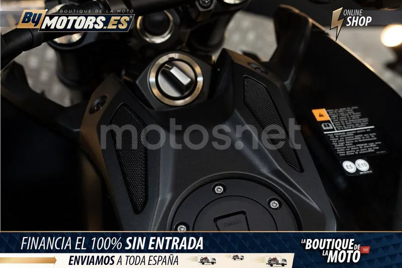 Yamaha MT-09 - Vista 22