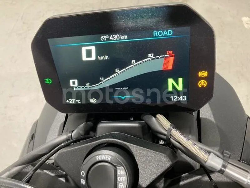 BMW S 1000 R - Vista 6