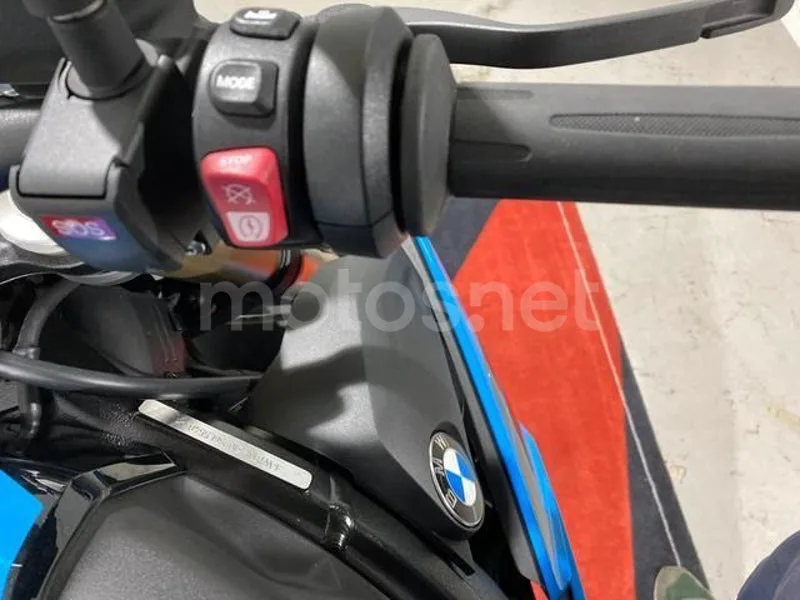 BMW S 1000 R - Vista 8