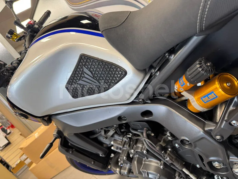 Yamaha MT-09 - Vista 7