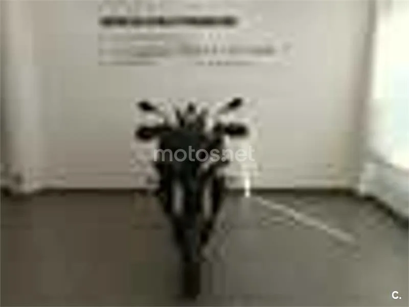 BMW S 1000 XR - Vista 3