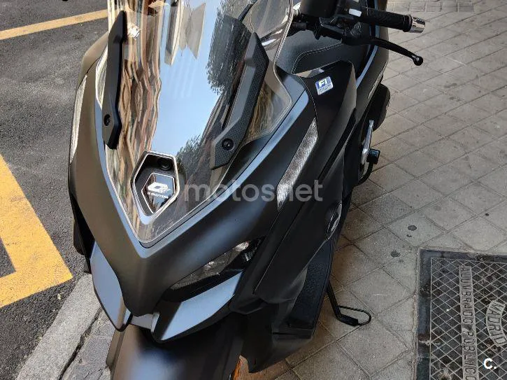 QJ Motor MTX 125 2300 € 2025 Pontevedra - 1