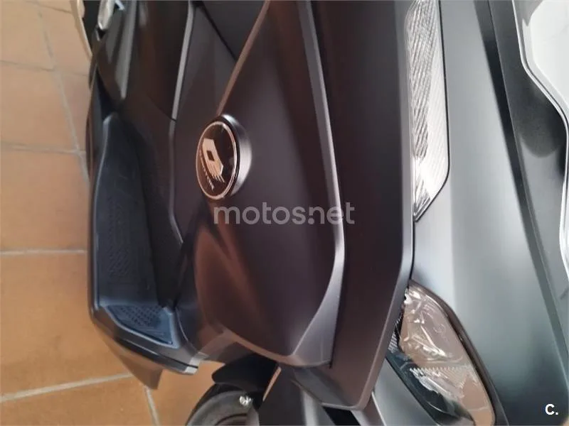 QJ Motor MTX 125 - Vista 5