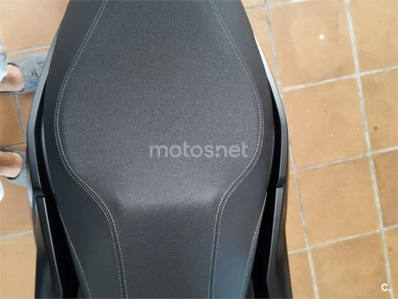 QJ Motor MTX 125 - Vista 7
