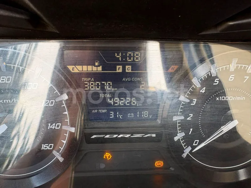 Honda Forza 125 - Vista 7