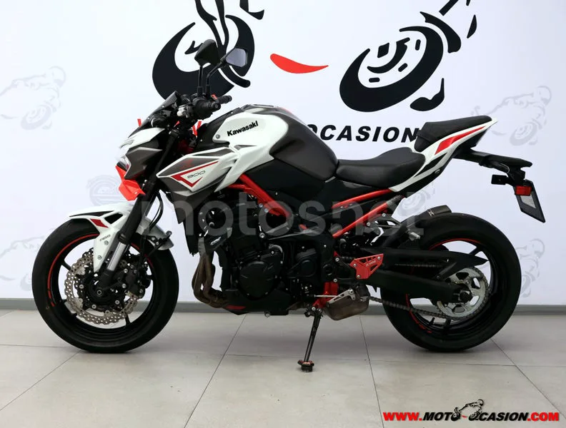 Kawasaki Z900 - Vista 7