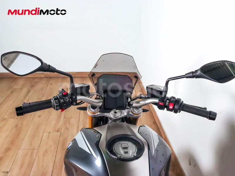 BMW R 1250 R - Vista 11