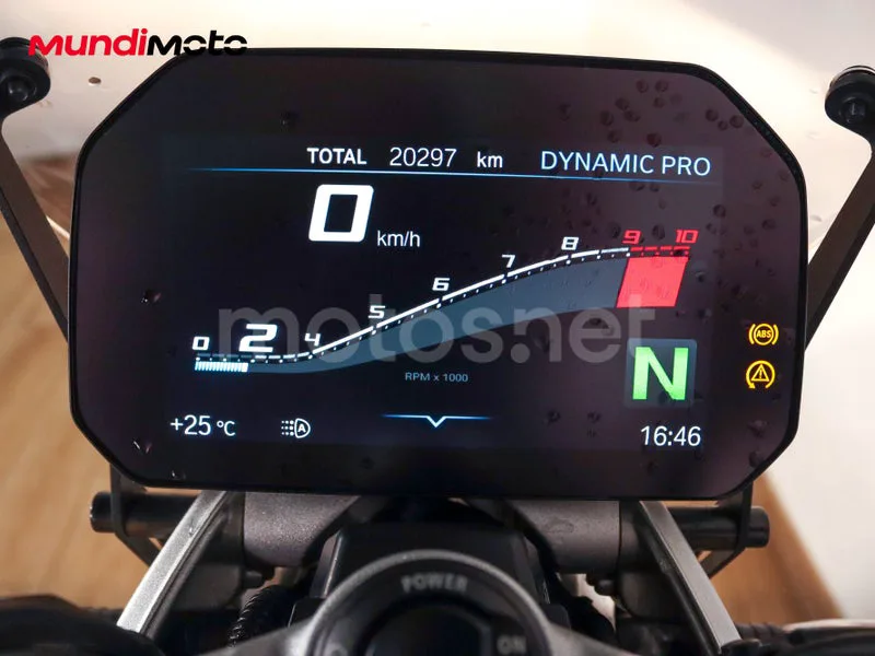 BMW R 1250 R - Vista 12