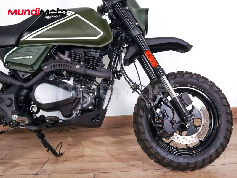 Brixton Crossfire 125 - Vista 16