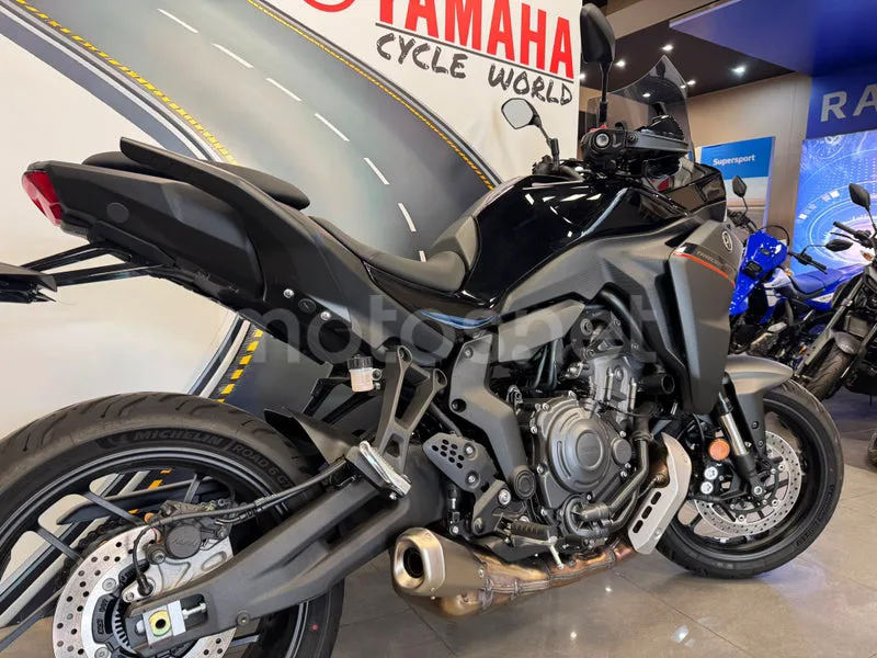 Yamaha Tracer 7 - Vista 3