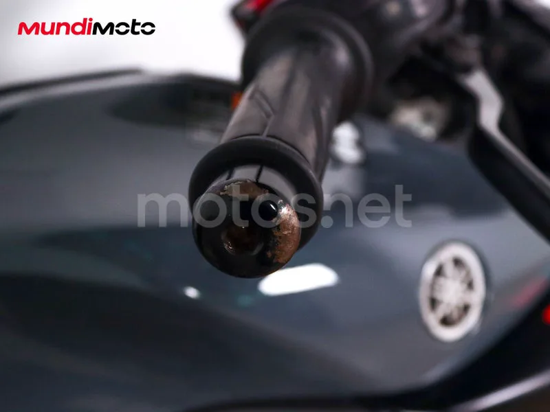 Yamaha MT-125 - Vista 14