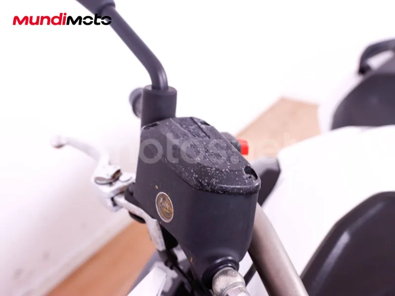 Aprilia Shiver 750 - Vista 29