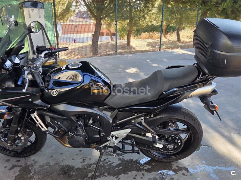 Yamaha FZ6 Fazer S2 - Vista 3