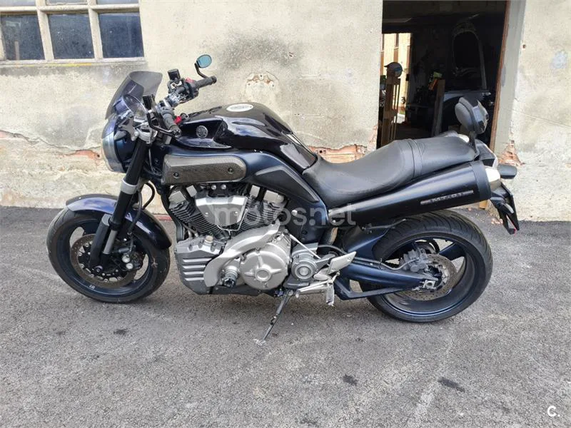 Yamaha MT-01 - Vista 3