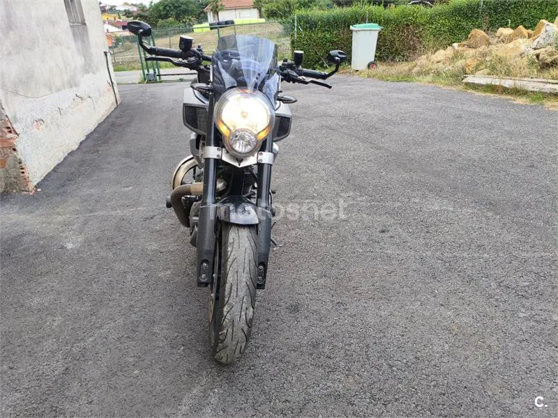 Yamaha MT-01 - Vista 4