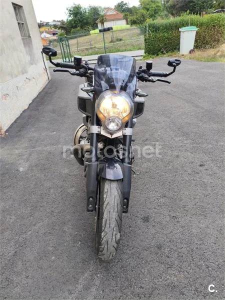 Yamaha MT-01 - Vista 5
