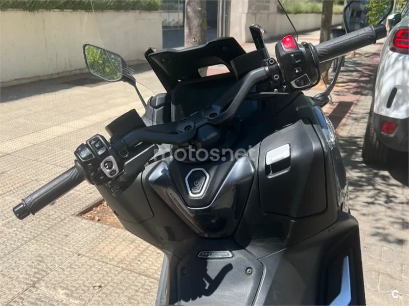 Yamaha TMAX 14.000 € 2022 La Rioja - 2