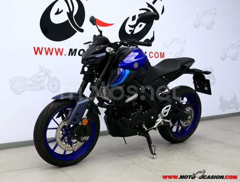 Yamaha MT-125 - Vista 8