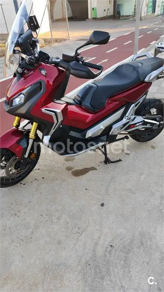 Honda X-ADV - Vista 3