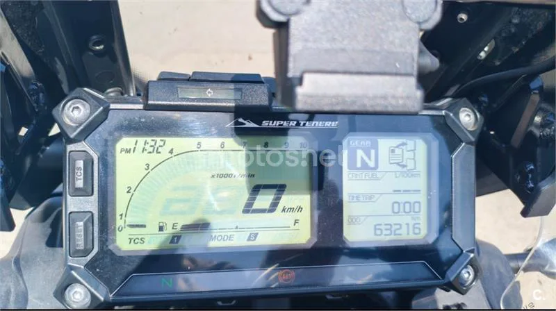 Yamaha XT1200ZE Super Ténéré - Vista 6