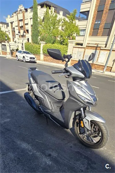 Kymco Agility S 125 - Vista 3