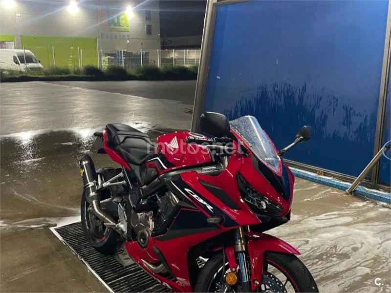 Honda CBR650R - Vista 4