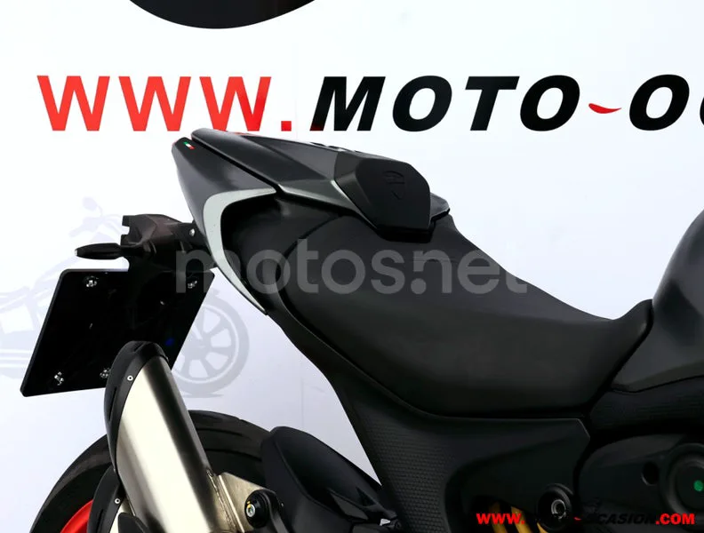 Ducati Monster - Vista 11