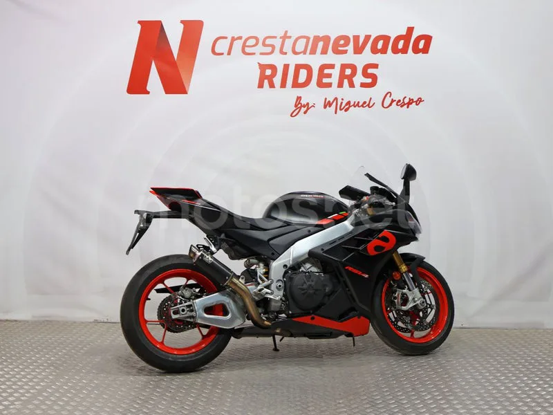 Aprilia RSV4 - Vista 11