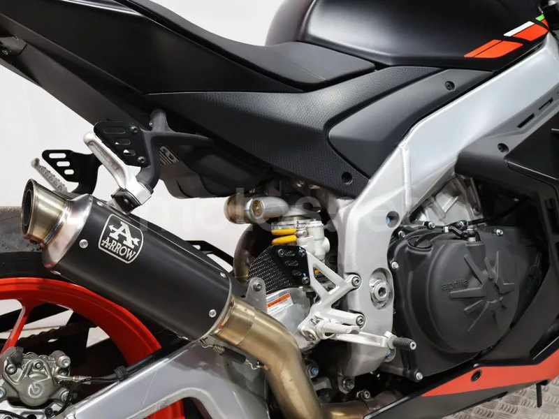 Aprilia RSV4 - Vista 15