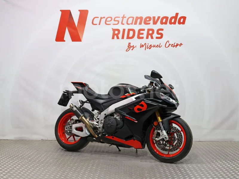 Aprilia RSV4 - Vista 6