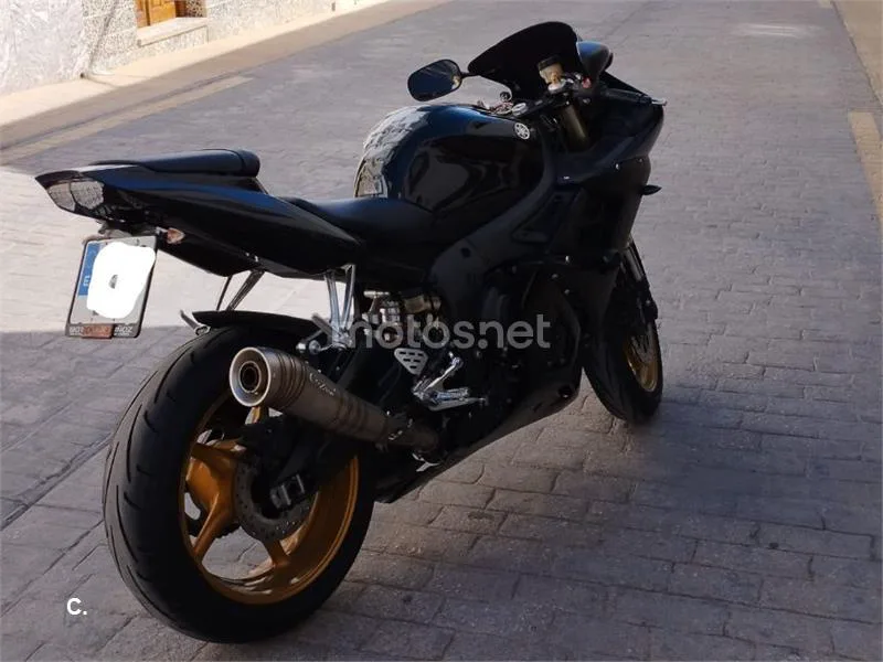 Yamaha YZF-R6 3500 € 2006 Córdoba - 2