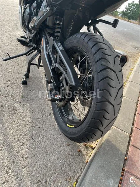 Honda XL750 Transalp - Vista 5