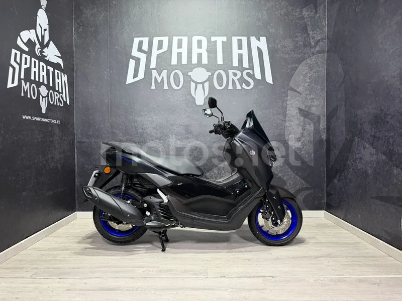 Yamaha NMAX - Vista 3