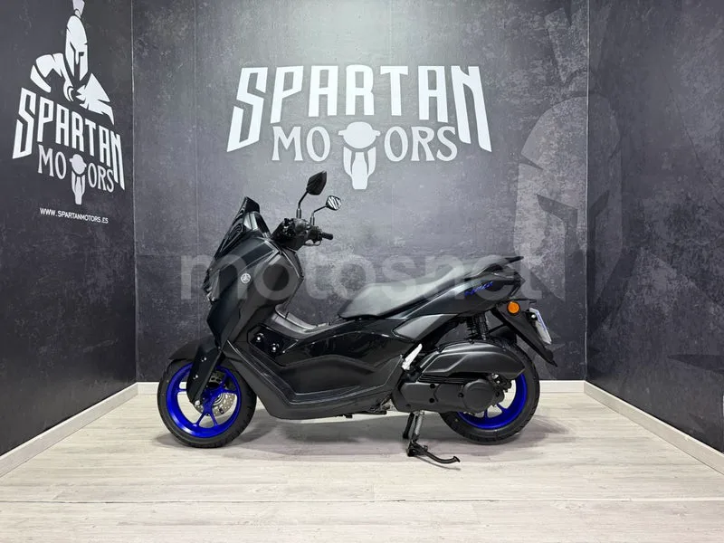 Yamaha NMAX - Vista 4