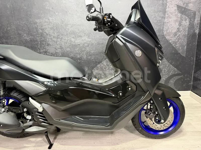 Yamaha NMAX - Vista 10
