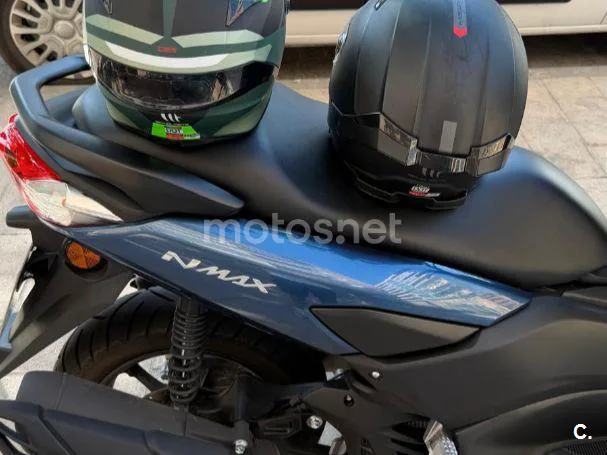 Yamaha NMAX - Vista 4