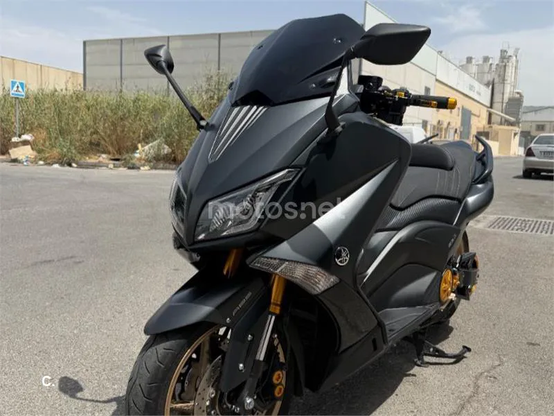 Yamaha TMAX 530 - Vista 5