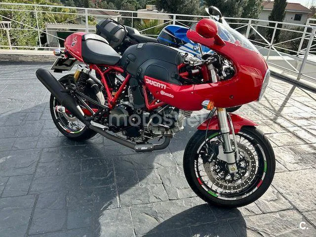 Ducati Sport 1000 Biposto 18.500 € 2009 Madrid - 1