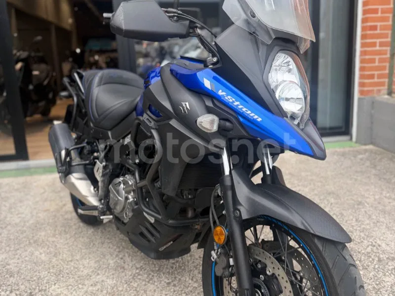 Suzuki V-Strom 650XT - Vista 6