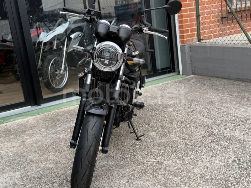 Kawasaki Z650 - Vista 4