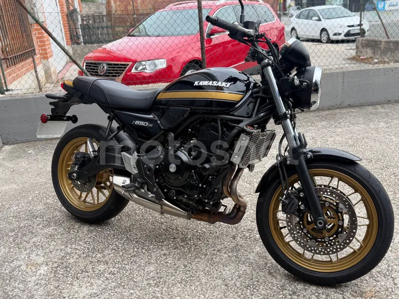 Kawasaki Z650 - Vista 6
