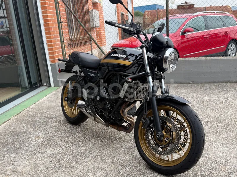 Kawasaki Z650 - Vista 7
