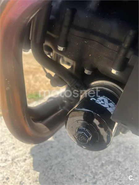 Yamaha MT-07 - Vista 9