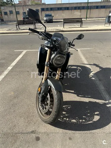 Honda CB650R 6790 € 2022 Castellón - 1