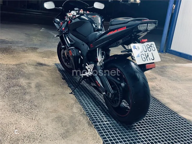 Yamaha YZF-R6 3500 € 2008 Alicante - 2