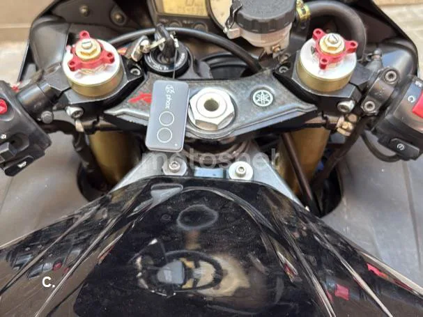 Yamaha YZF-R6 - Vista 4