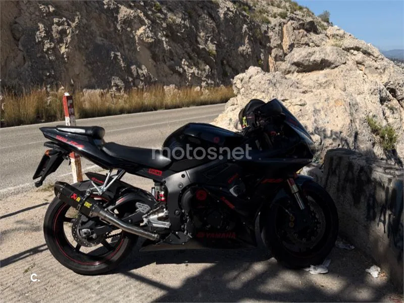 Yamaha YZF-R6 - Vista 5
